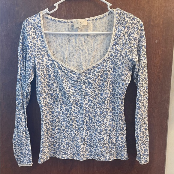 Sezane Tops - Sezane Mara long sleeves floral top size M